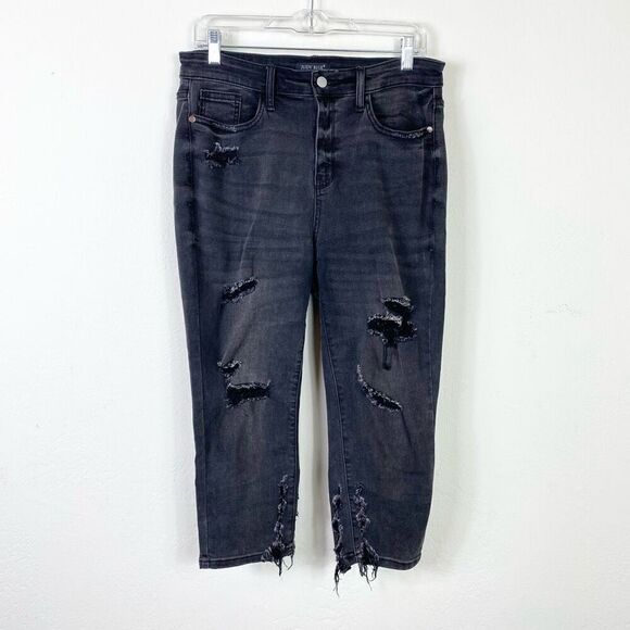 Judy Blue High Waist Black Distressed Denim Skinny Capri Jeans Size 11/30 - Picture 2 of 7